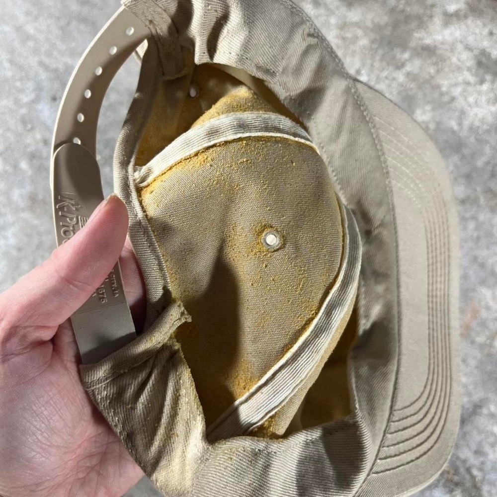 American Vintage Tan Cap with Embroidered Patch - Picture 5 of 5